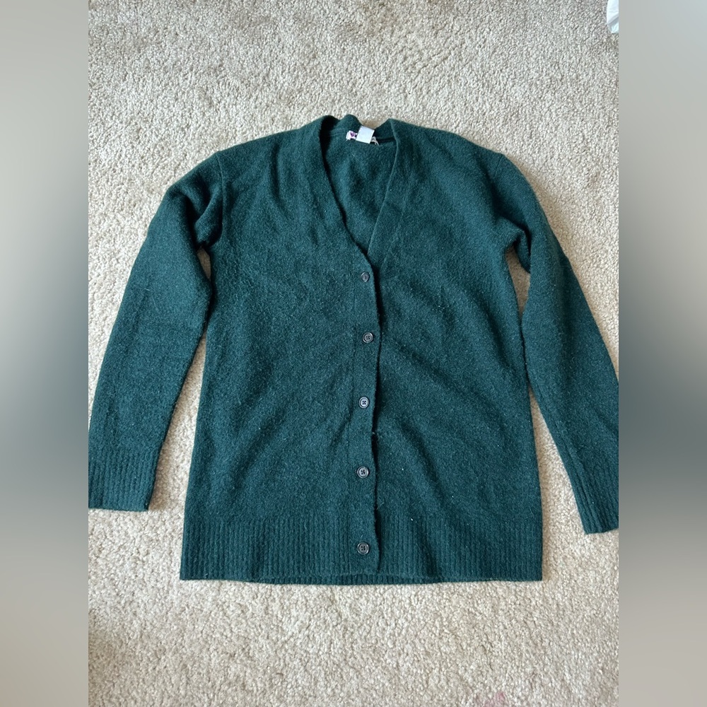 Athleta sweater